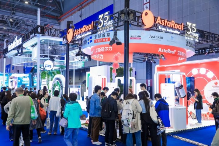 202511191215292076421056